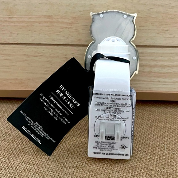 Bath & Body Works Fall Fiber Optic Owl Nightlight Wallflower Fragrance Plug - Picture 8 of 11